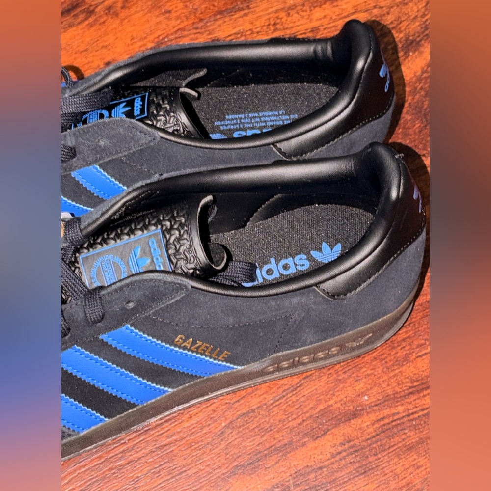 Adidas size 12 - Picture 5 of 14